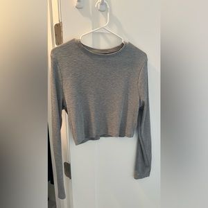 Wild fable cropped grey top